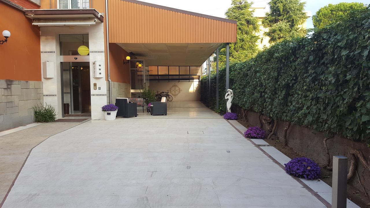 Motel Villaggio Imola Exteriér fotografie